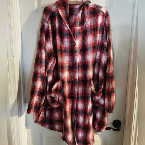 Women's Shein Curve 4X Big Buttons Flannel Shacket with Hood - Picture 1 of 5